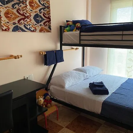 Comfortable Guest Habitación en casa particular Beniarjo